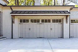 Metro Garage Door Service New York, NY 212-918-5398 - garage-doors-side